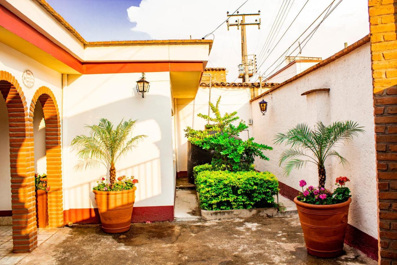 Villa Flores, Casa En El Centro De מסקוטה מראה חיצוני תמונה